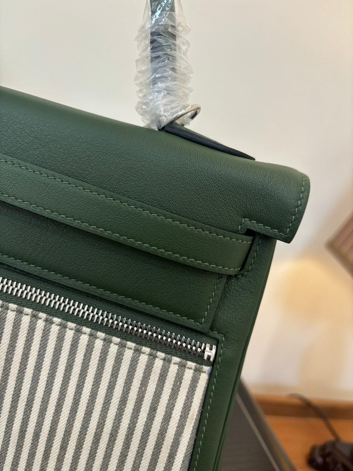 new-luxury-designer-bags-nm22937