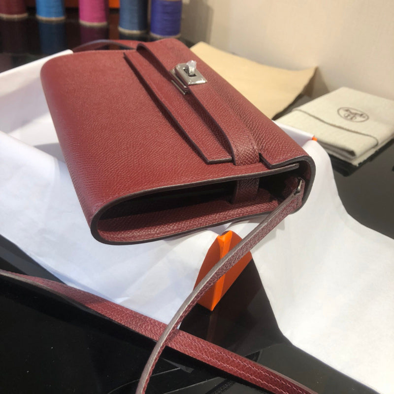 new-luxury-designer-bags-nm23567