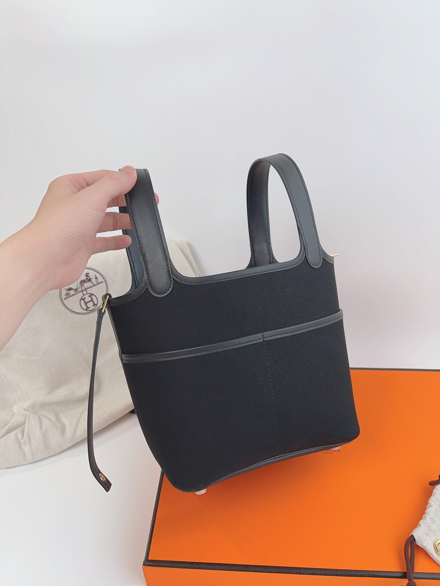 new-designer-premium-bags-nm23137