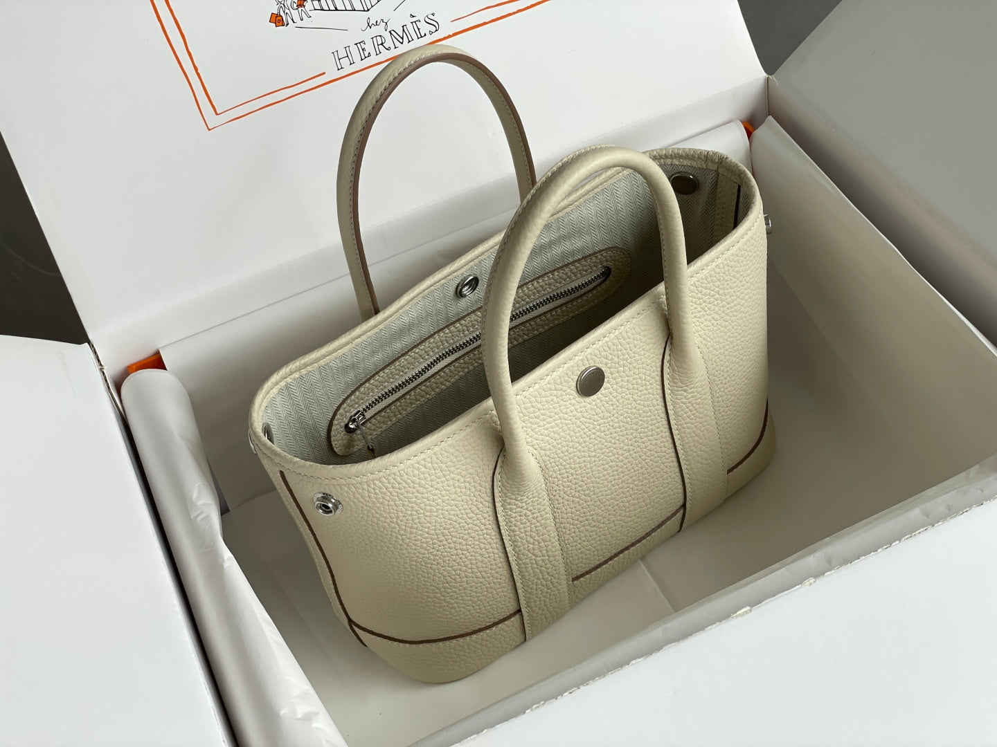 new-designer-premium-bags-nm22924