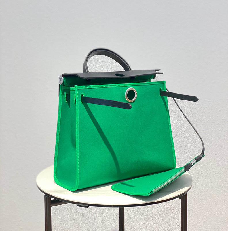 new-luxury-designer-bags-nm23776