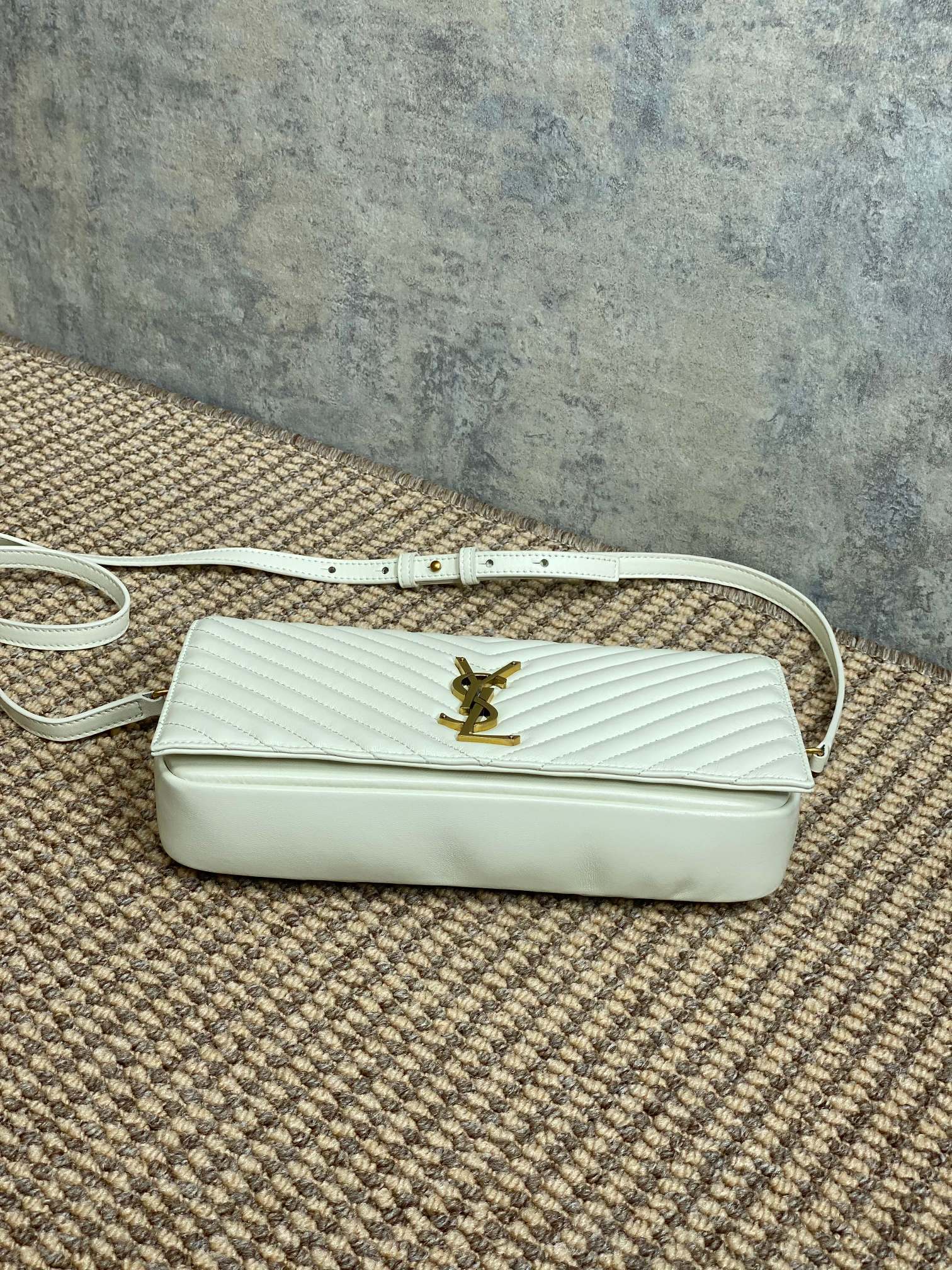 Ezyycart Bags - Best High-End Brands in One Place - AFFORDABLE LUXURY BAGS - 15616