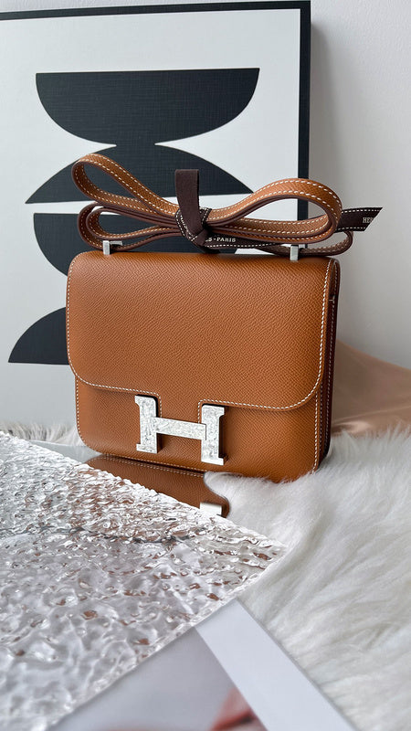 new-luxury-designer-bags-nm23525