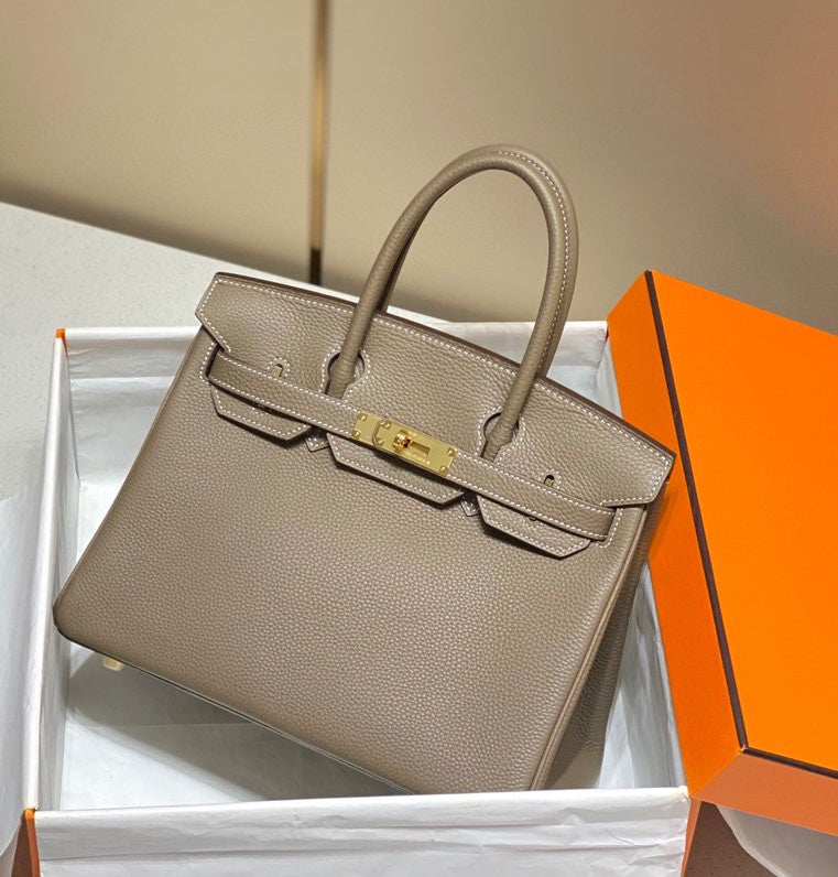 new-luxury-designer-bags-nm23722