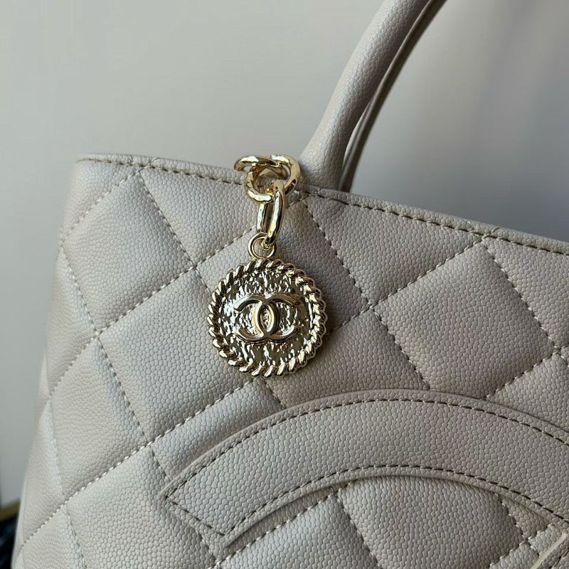 Anum Bags Bags - High-Quality Designer Products for You - AFFORDABLE LUXURY BAGS - 6919