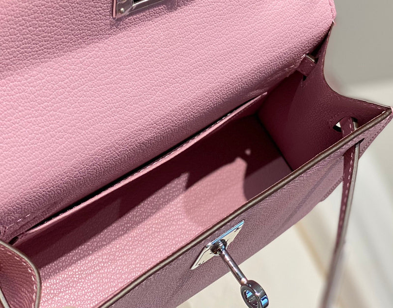 new-luxury-designer-bags-nm23544