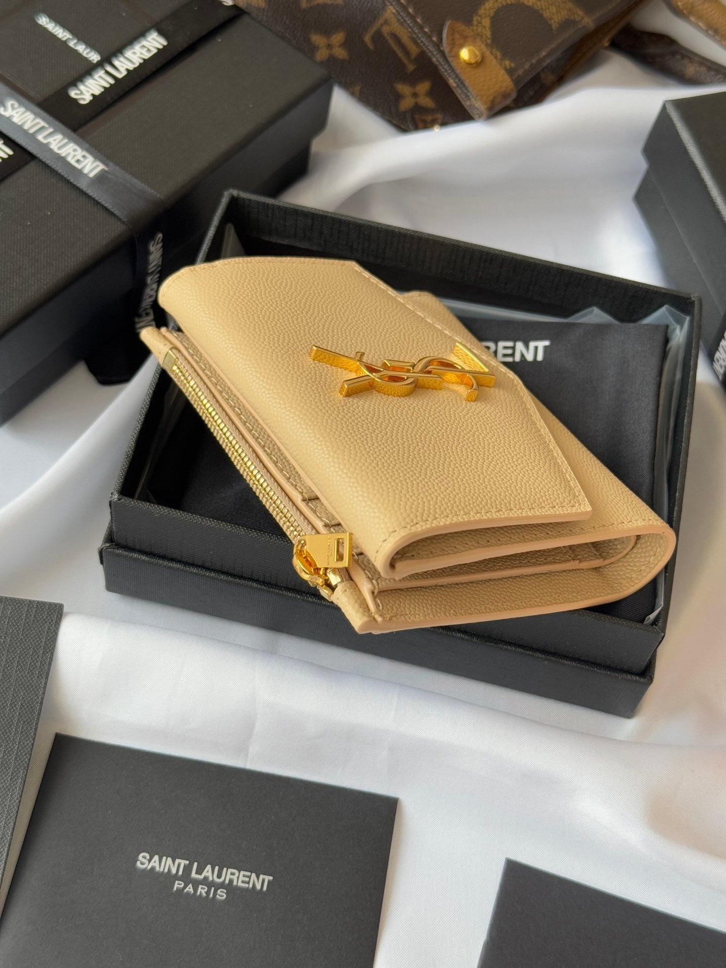 Ezyycart Bags - Best High-End Brands in One Place - AFFORDABLE LUXURY BAGS - 15412