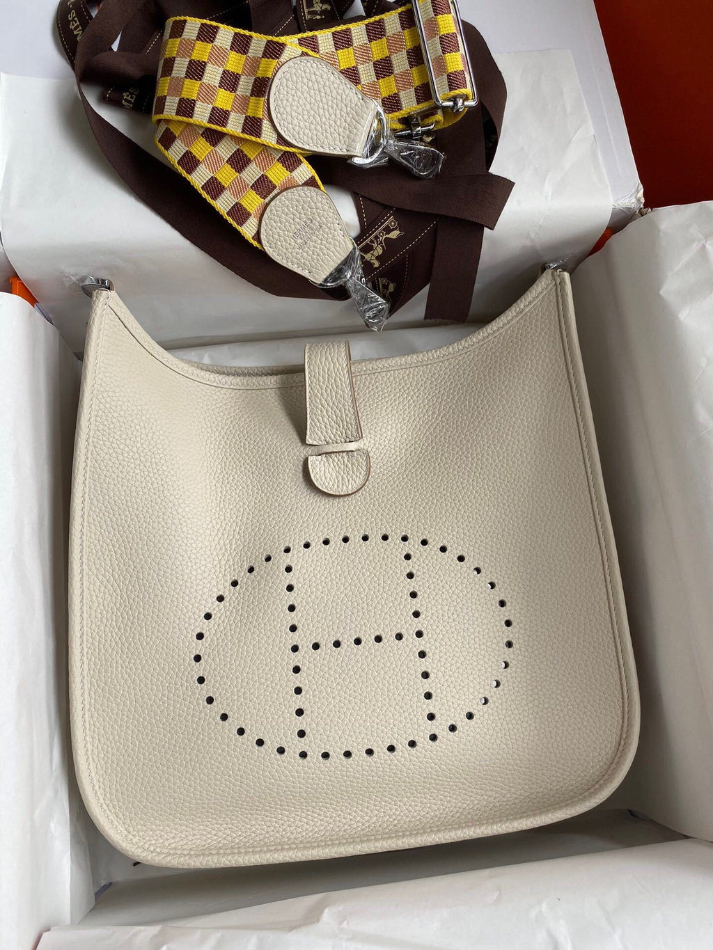 new-designer-premium-bags-nm23327