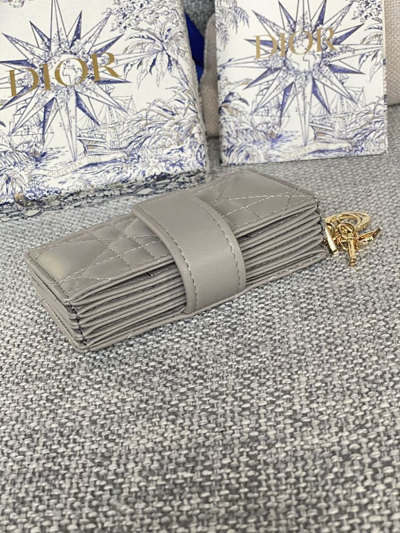 Ezyycart Bags - Best High-End Brands in One Place - AFFORDABLE LUXURY BAGS - 19020