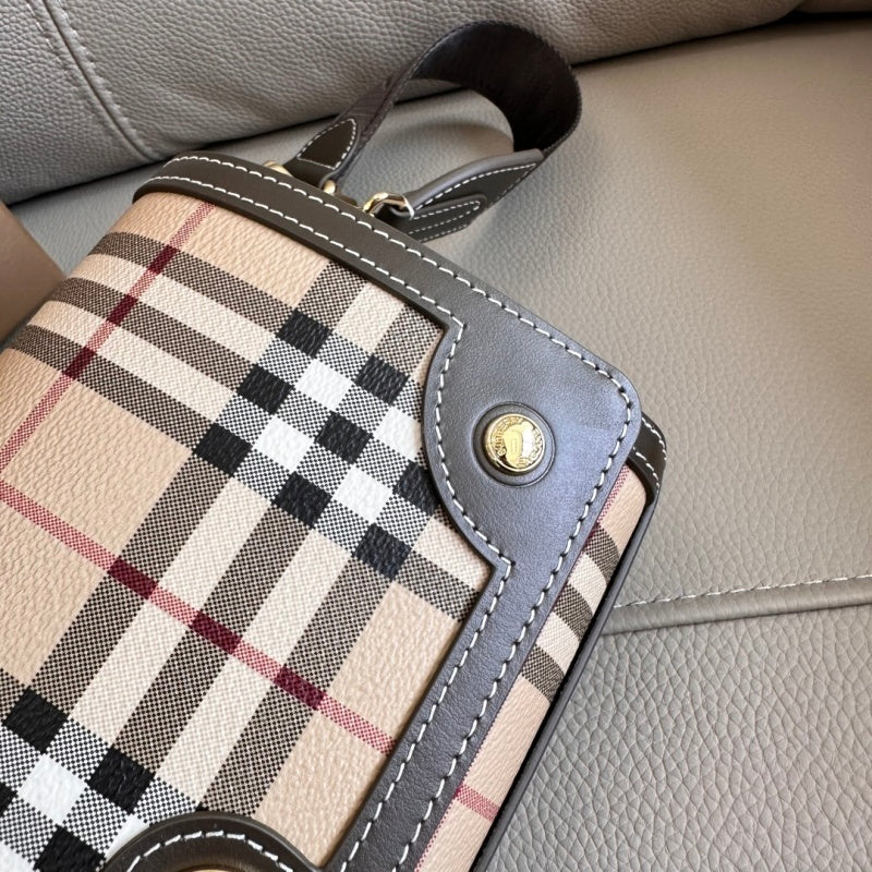 Ezyycart Bags - DESIGNER BAGS FOR WOMEN - AFFORDABLE LUXURY BAGS - 17231