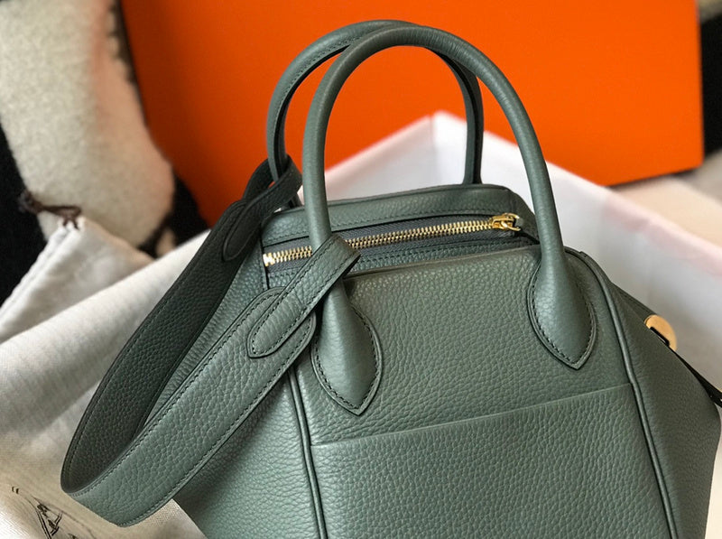 new-luxury-designer-bags-nm23784