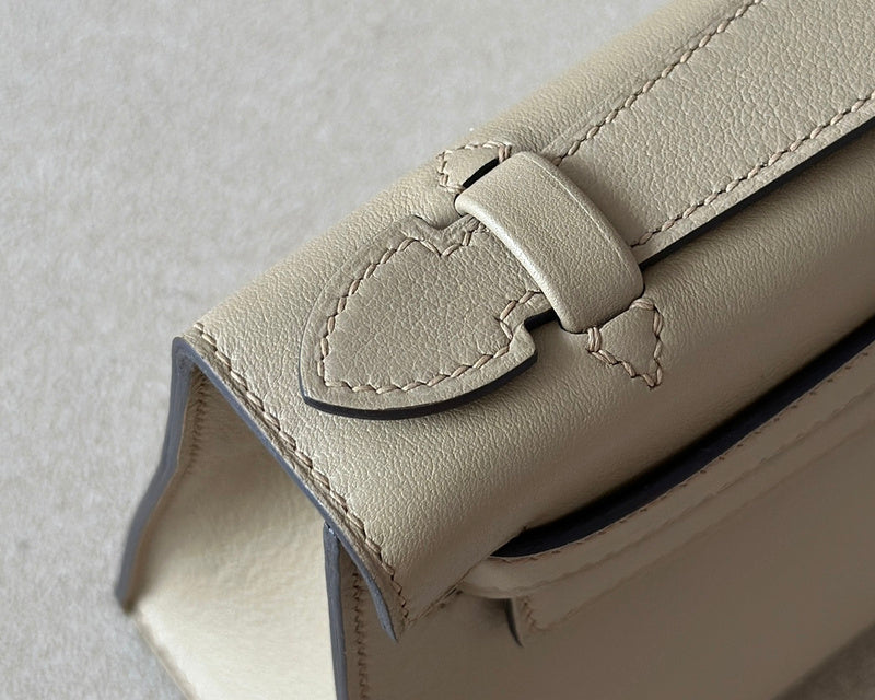 new-luxury-designer-bags-nm23922