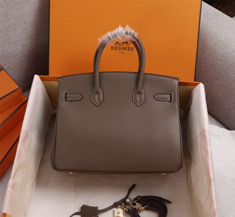 new-luxury-designer-bags-nm23601