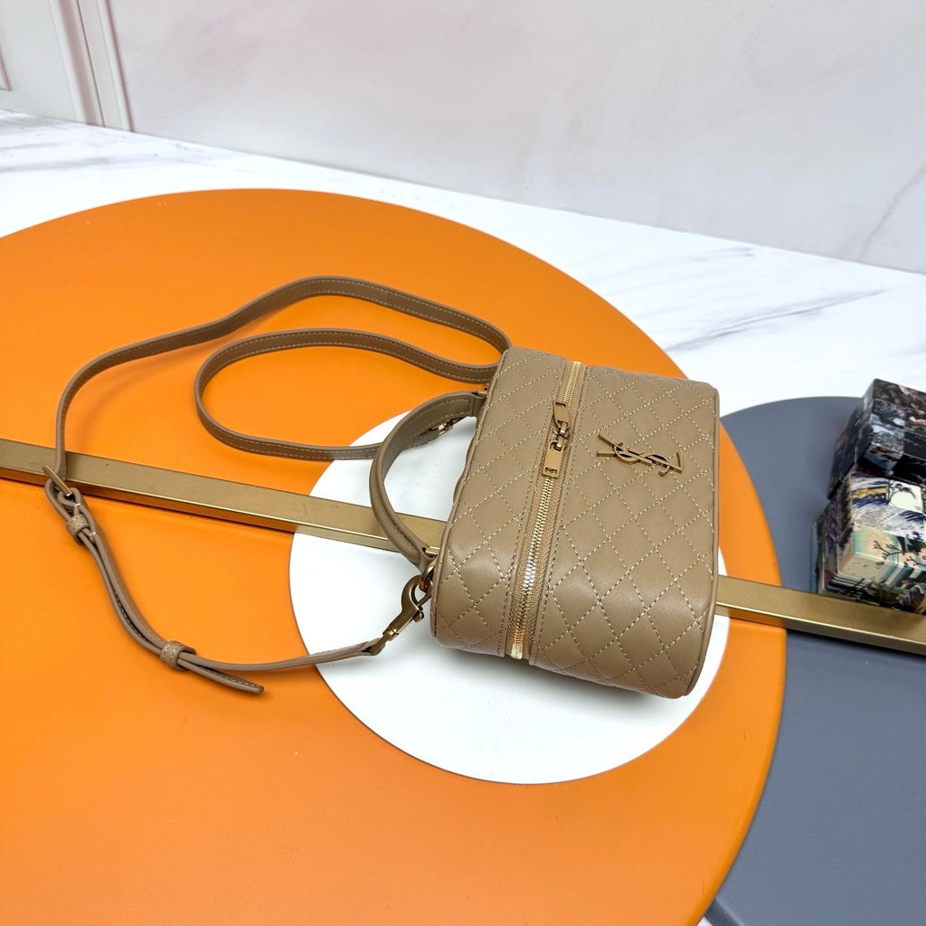 Ezyycart Bags - Premium Luxury Goods and Accessories - AFFORDABLE LUXURY BAGS - 5686