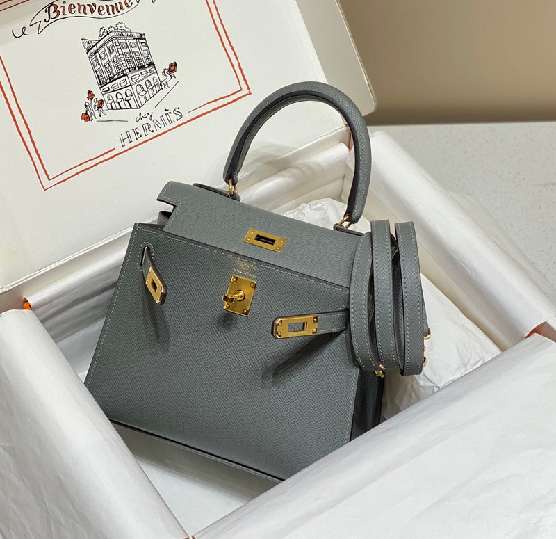 new-luxury-designer-bags-nm23784