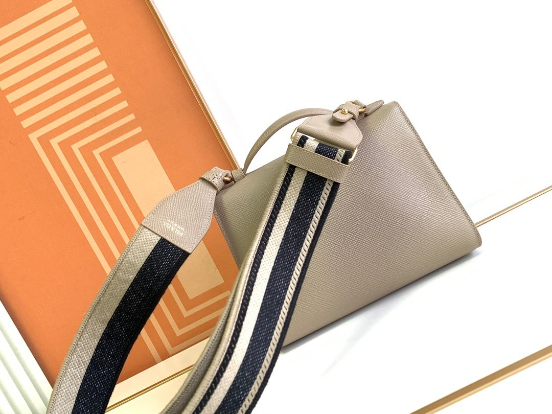 Ezyycart Bags - DESIGNER BAGS FOR WOMEN - AFFORDABLE LUXURY BAGS - 13707