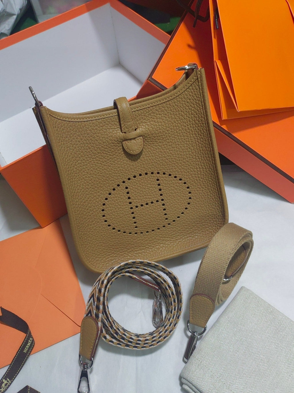 new-luxury-designer-bags-nm23013