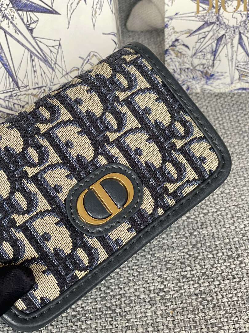 Ezyycart Bags - DESIGNER BAGS FOR WOMEN - AFFORDABLE LUXURY BAGS - 18899