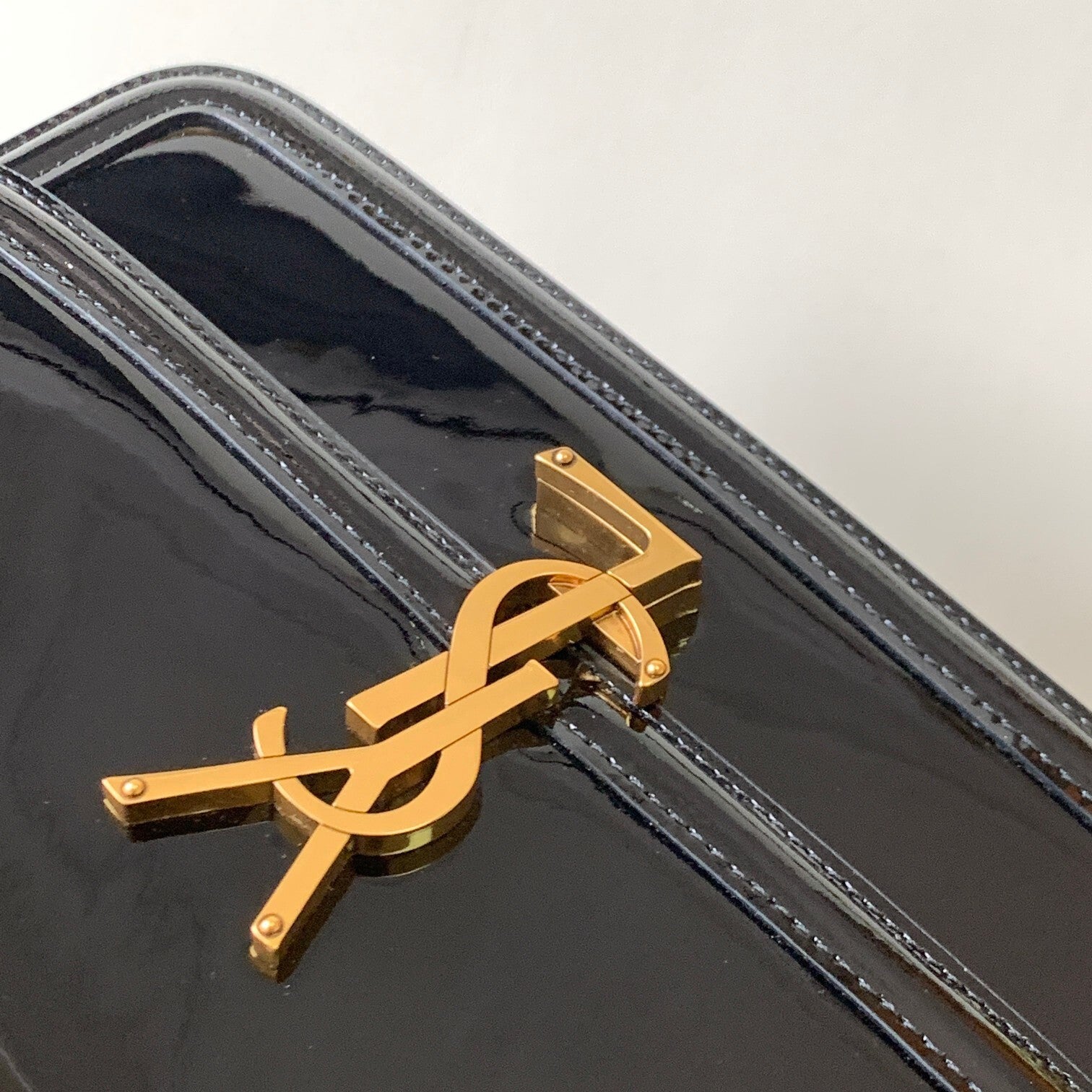 Ezyycart Bags - Best High-End Brands in One Place - AFFORDABLE LUXURY BAGS - 15228