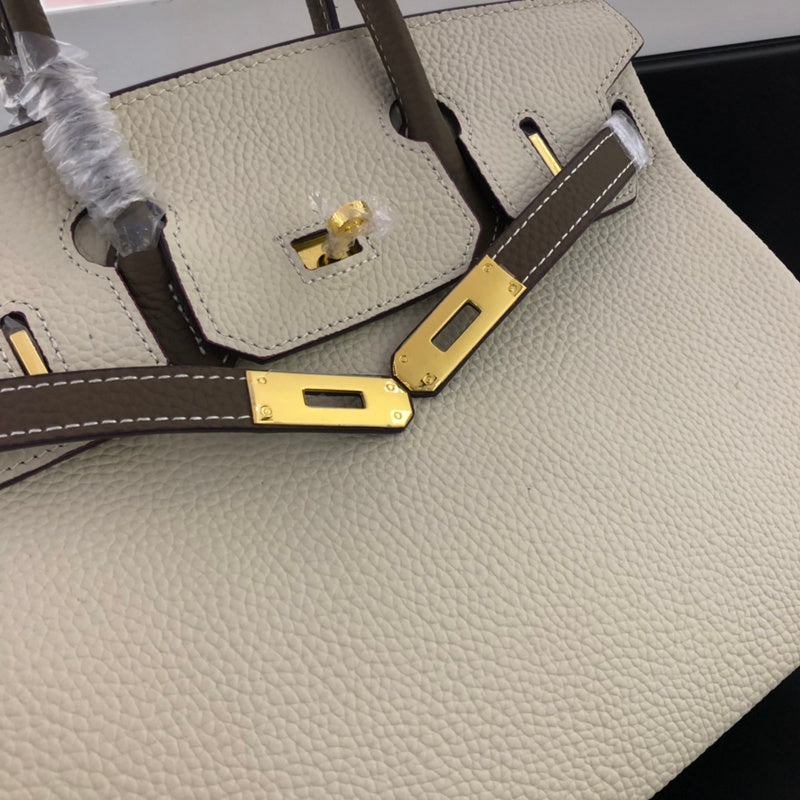 new-luxury-designer-bags-nm23526