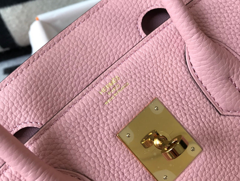 new-luxury-designer-bags-nm23538