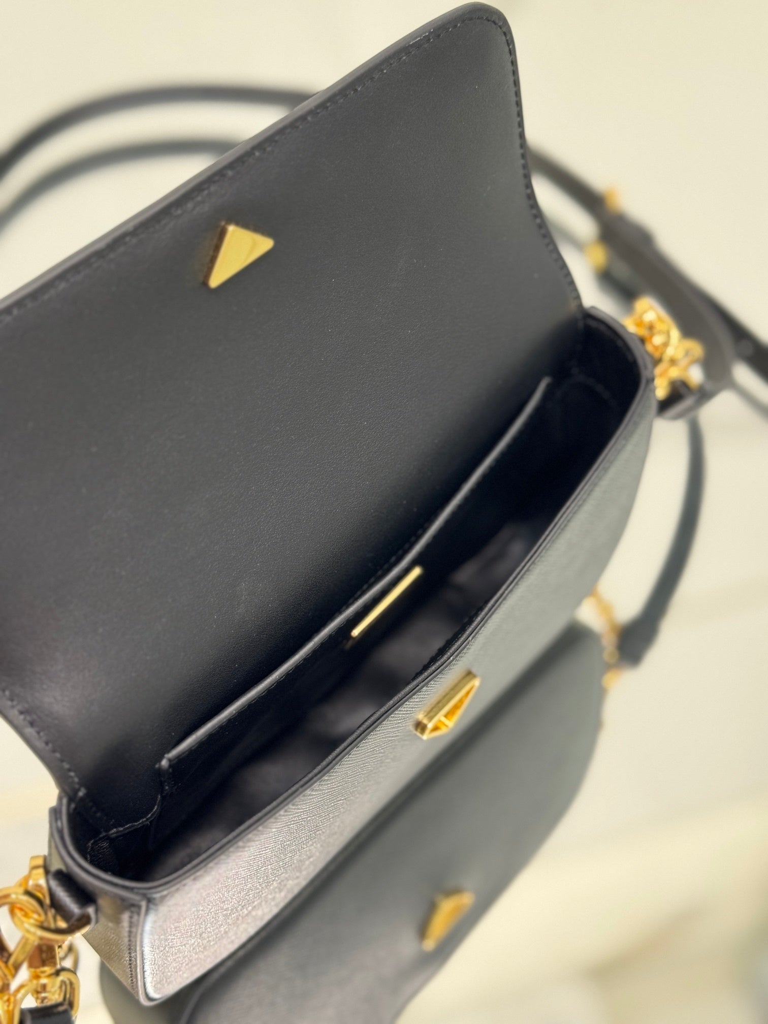 Ezyycart Bags - Premium Luxury Goods and Accessories - AFFORDABLE LUXURY BAGS - 13821