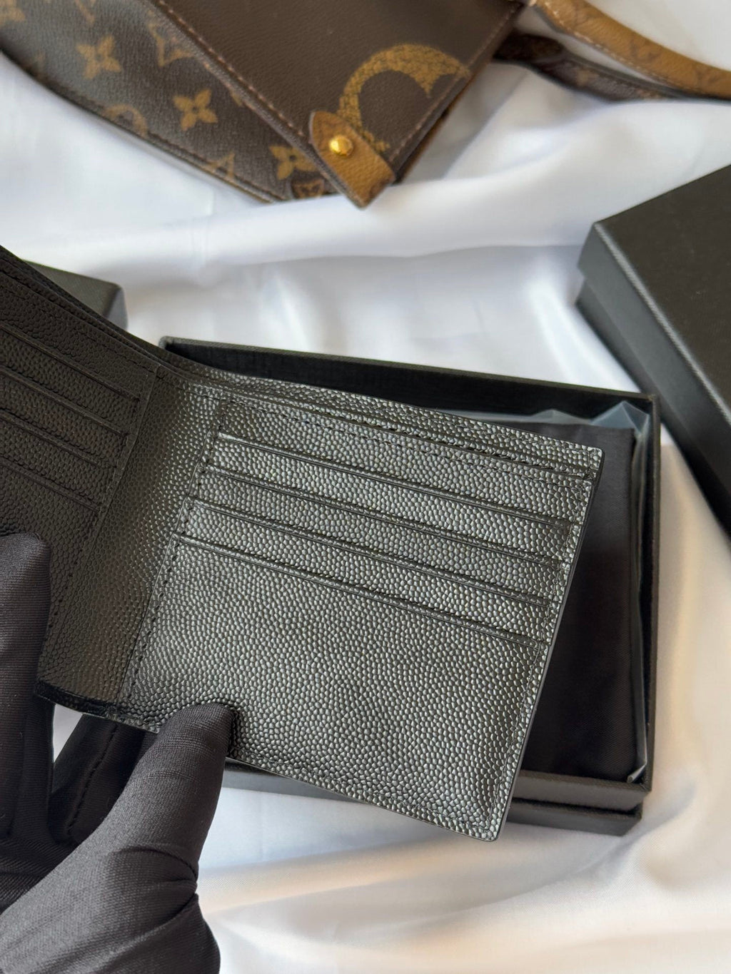 Ezyycart Bags - Premium Luxury Goods and Accessories - AFFORDABLE LUXURY BAGS - 15409