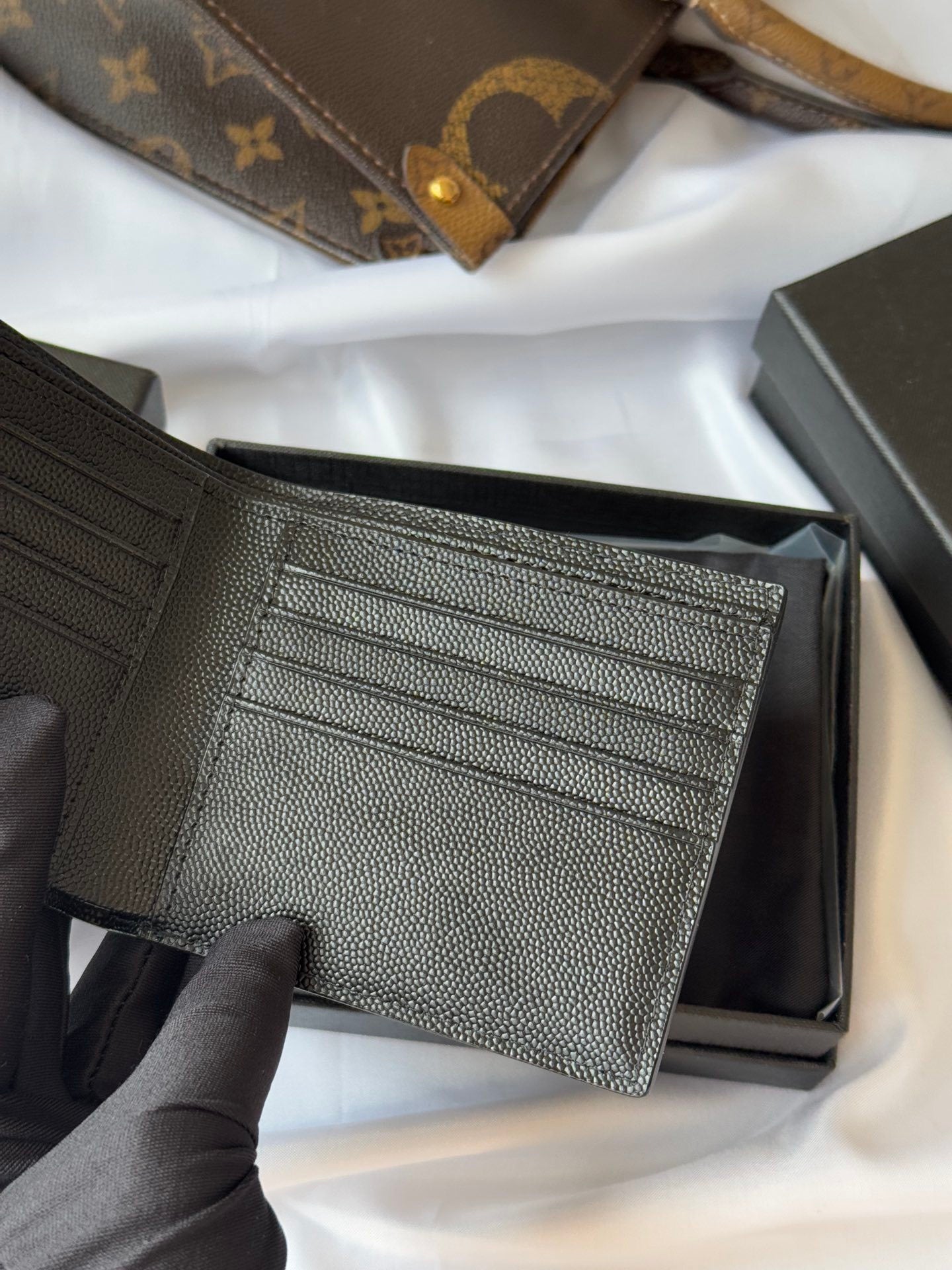 Ezyycart Bags - Premium Luxury Goods and Accessories - AFFORDABLE LUXURY BAGS - 15409