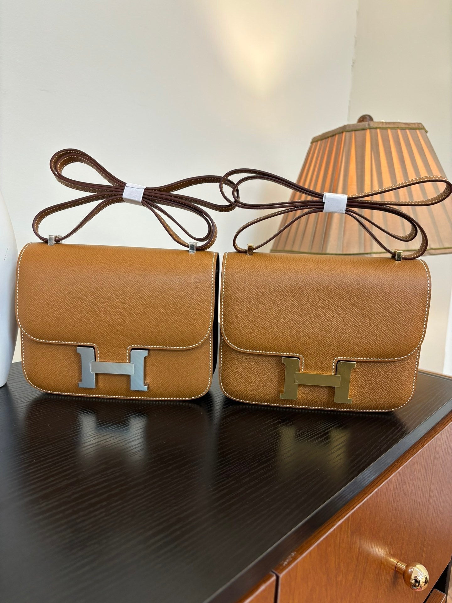 new-luxury-designer-bags-nm22922