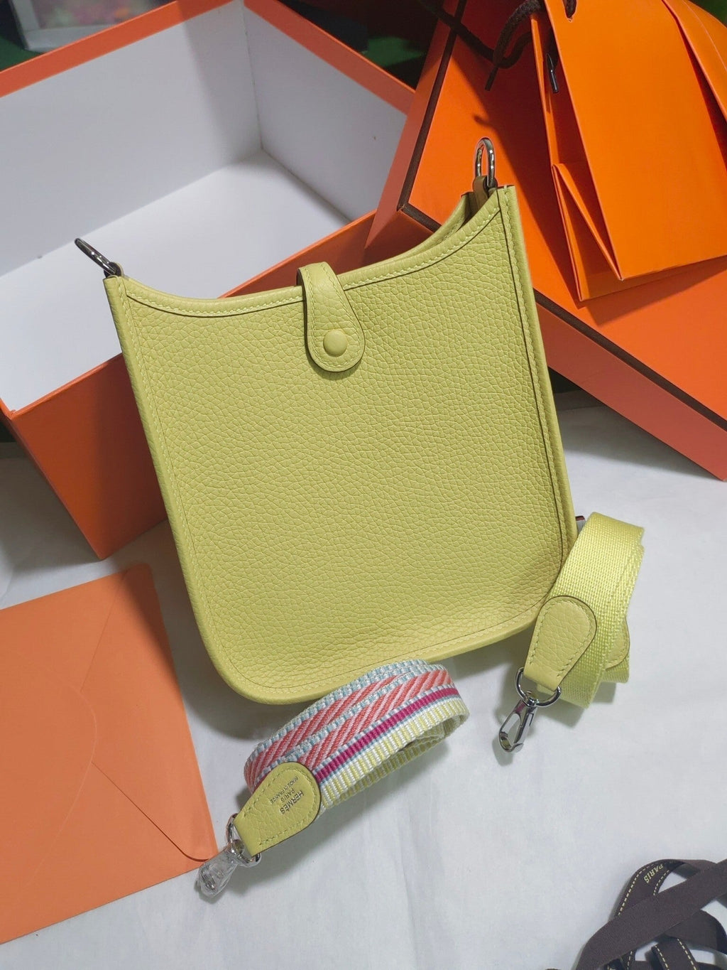 new-luxury-designer-bags-nm23018