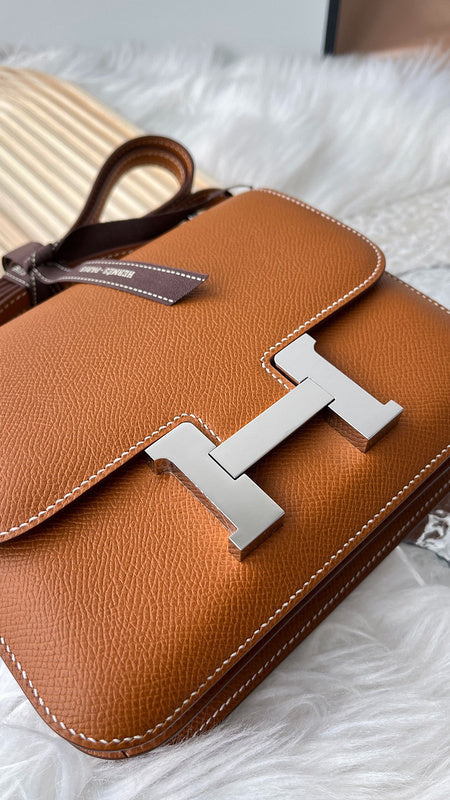 new-luxury-designer-bags-nm23525