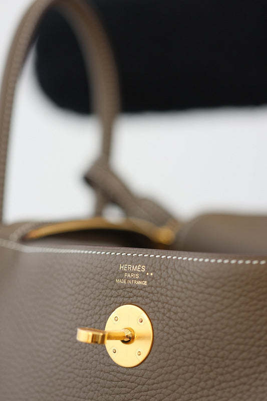 new-luxury-designer-bags-nm23884