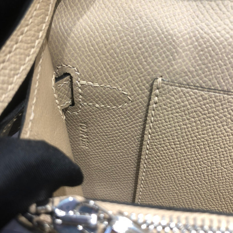 new-luxury-designer-bags-nm23565