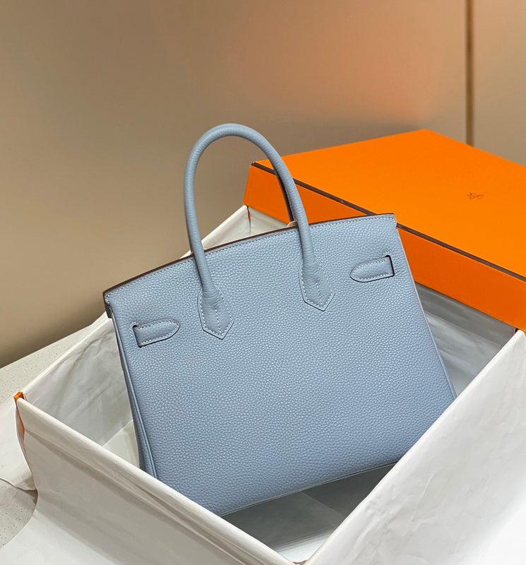 new-luxury-designer-bags-nm23546