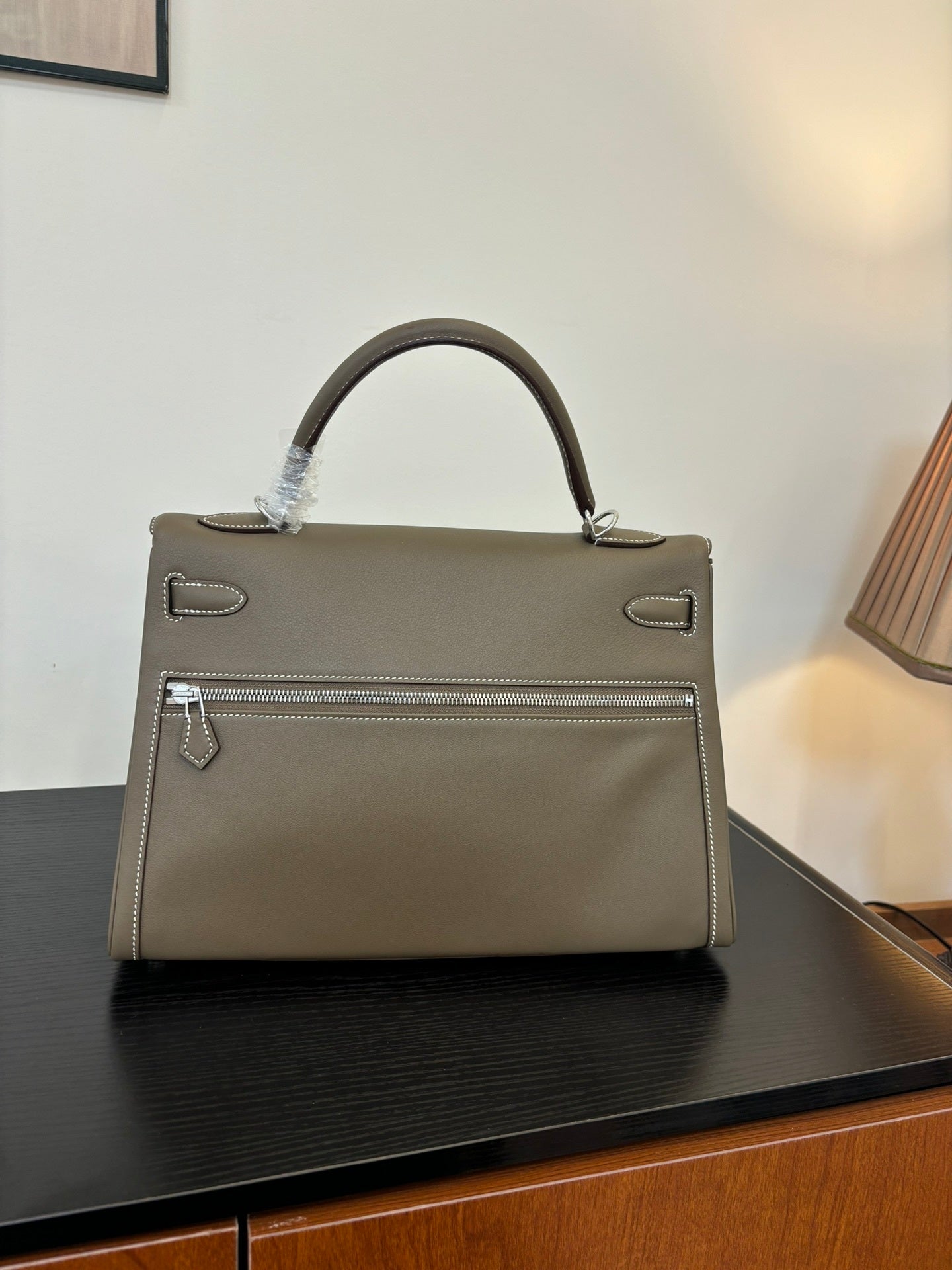 new-luxury-designer-bags-nm22943