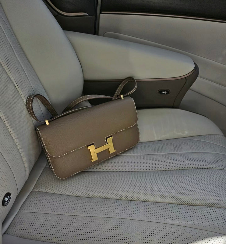 new-luxury-designer-bags-nm23387