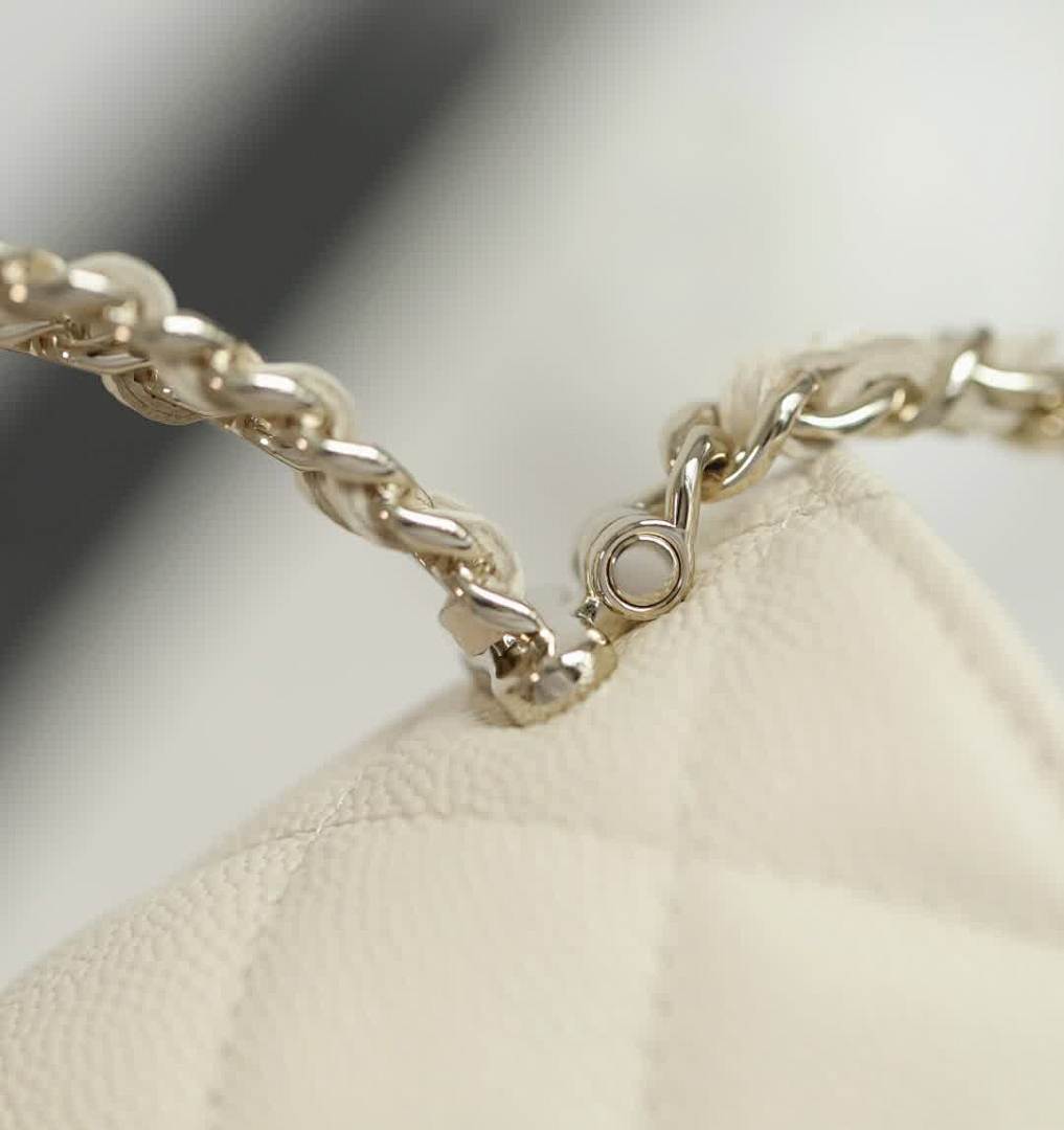 Anum Bags - High-Quality Designer Products for You - AFFORDABLE LUXURY BAGS - 17902