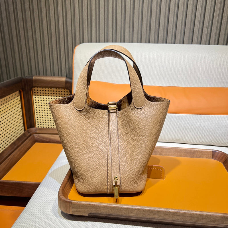 new-luxury-designer-bags-nm23844