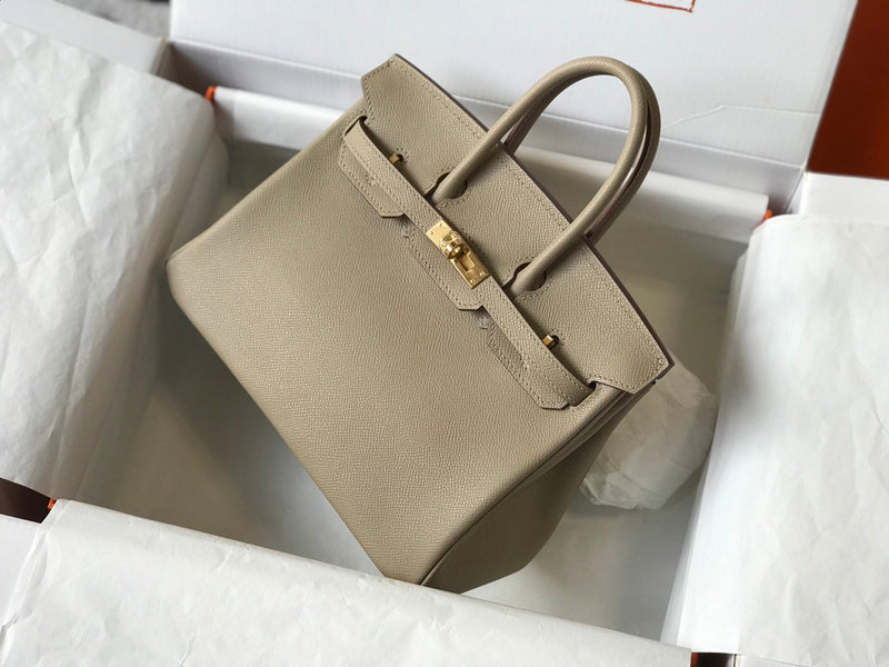 new-luxury-designer-bags-nm23794