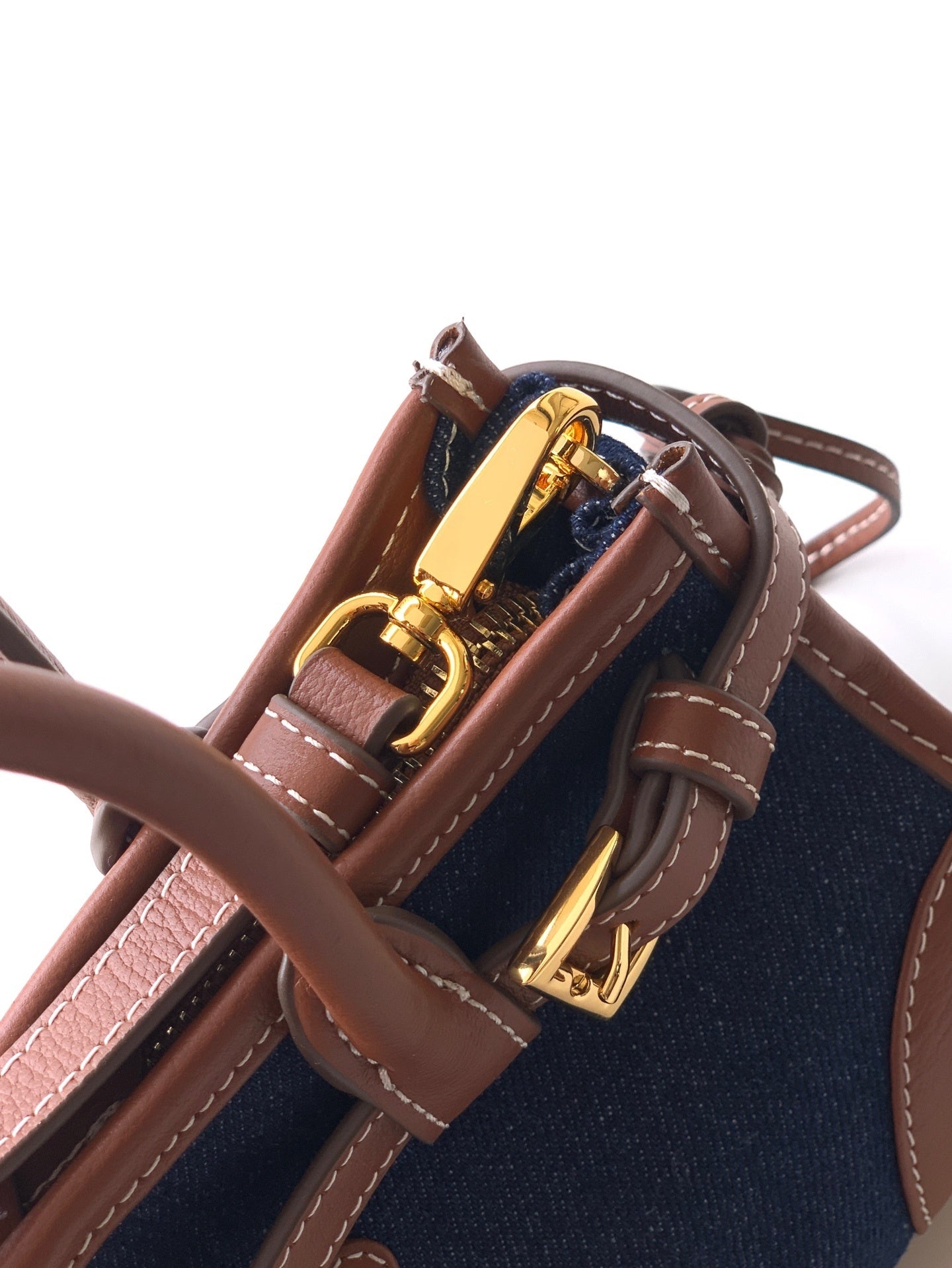 Ezyycart Bags - DESIGNER BAGS FOR WOMEN - AFFORDABLE LUXURY BAGS - 13647