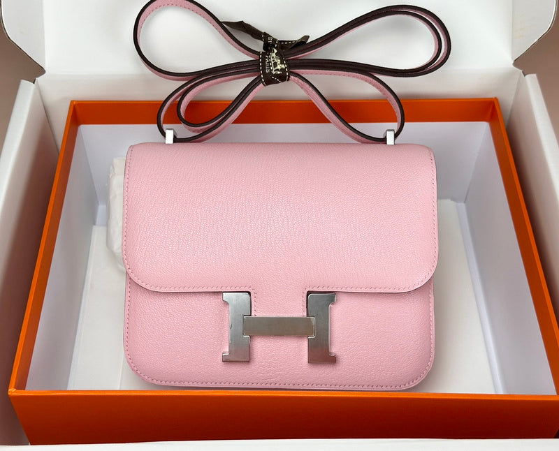 new-luxury-designer-bags-nm23981