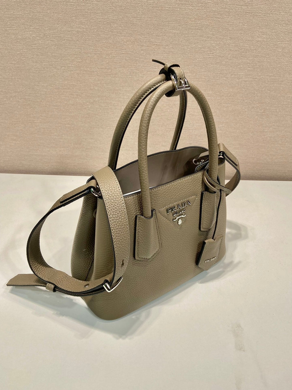 Ezyycart Bags - Best High-End Brands in One Place - AFFORDABLE LUXURY BAGS - 14036