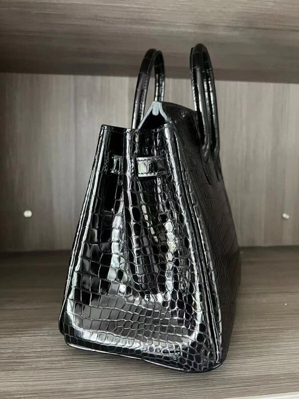 new-luxury-designer-bags-nm23983