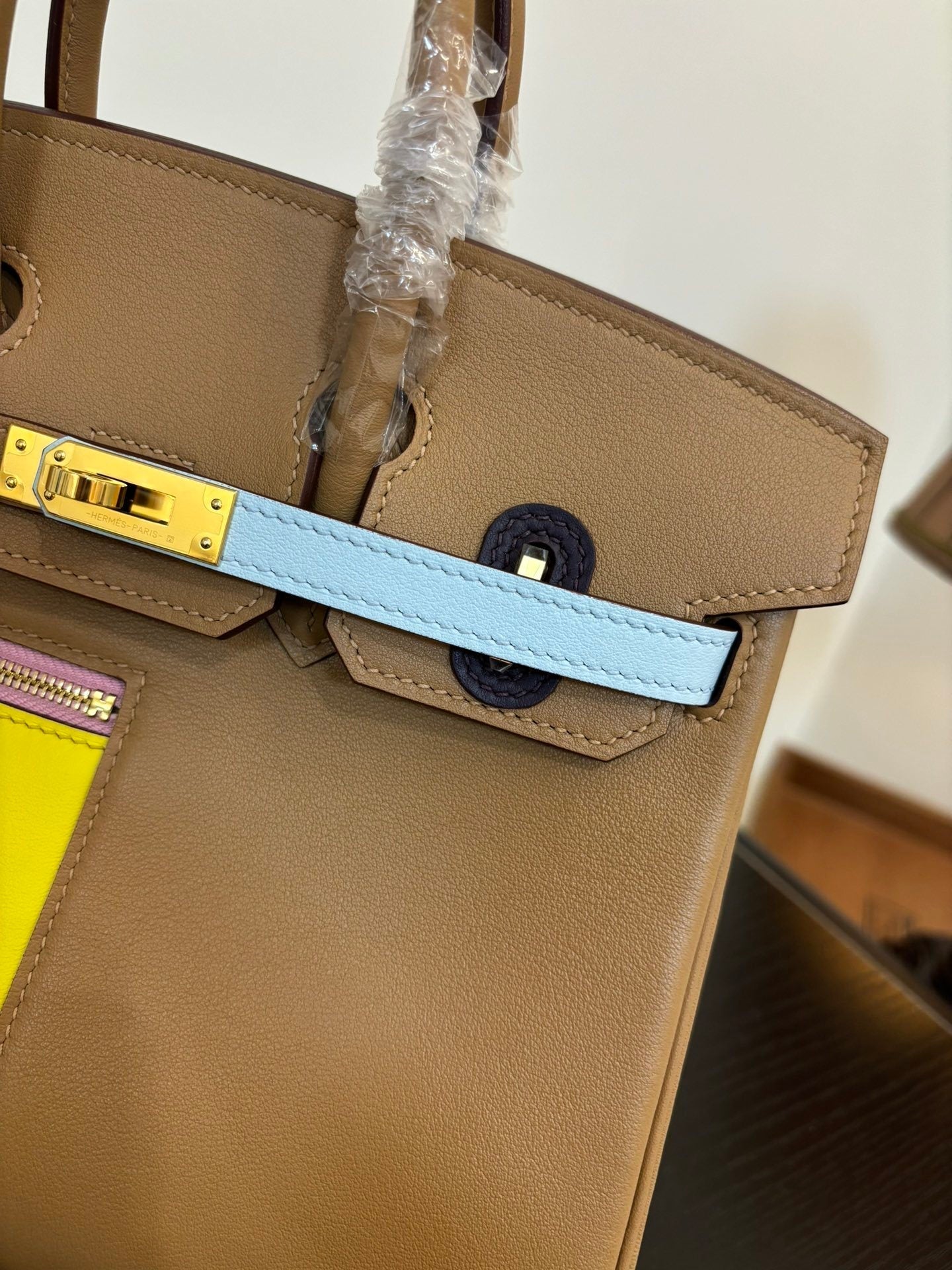 new-designer-premium-bags-nm23370