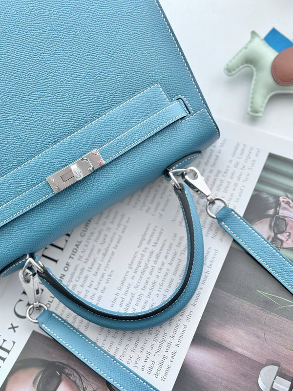 new-luxury-designer-bags-nm23912