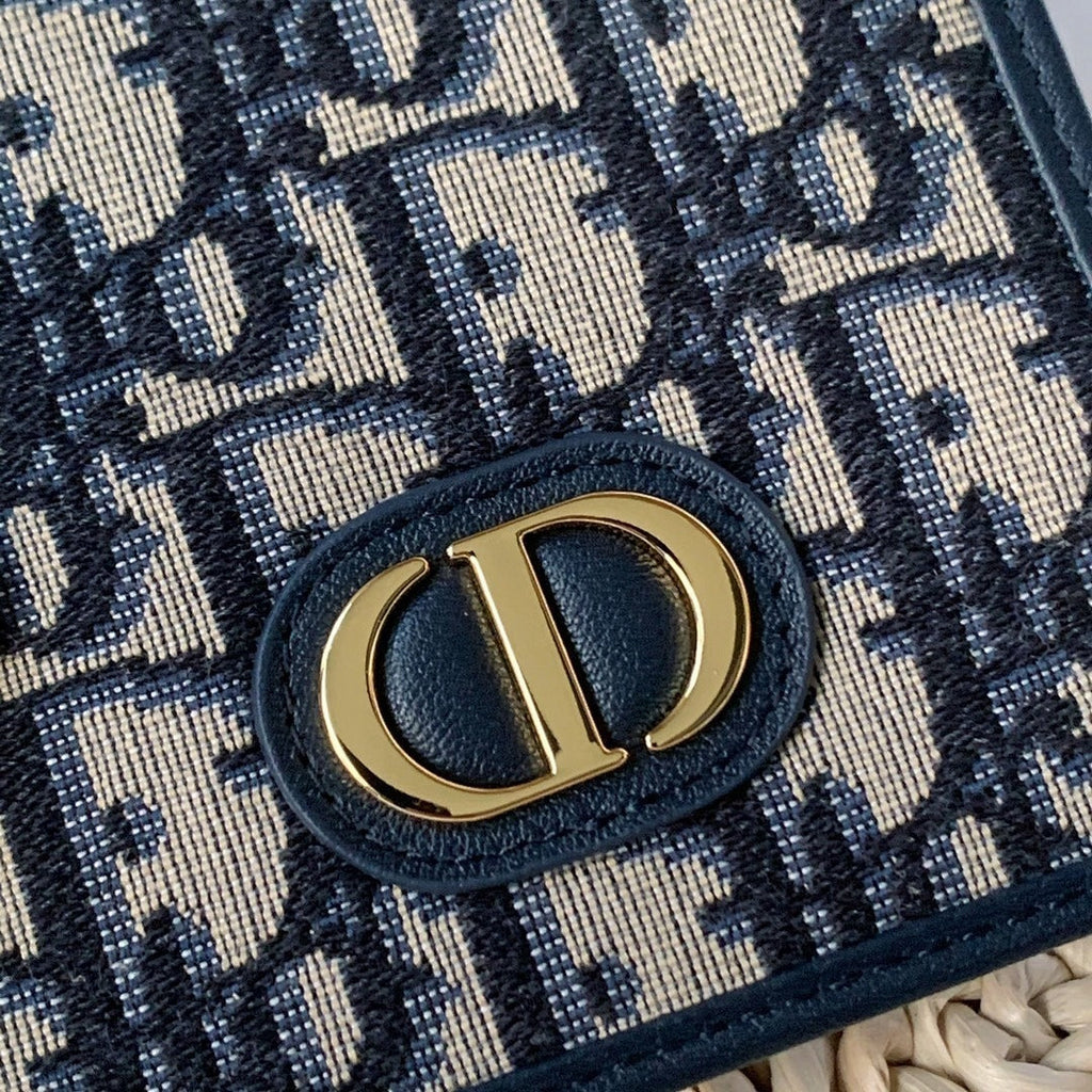 Ezyycart Bags - High-Quality Designer Products for You - AFFORDABLE LUXURY BAGS - 18938