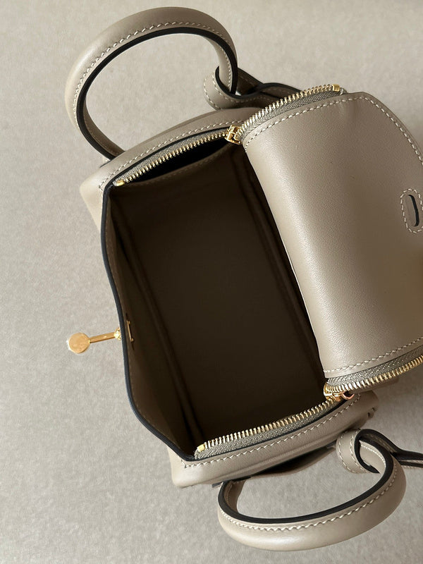 new-designer-premium-bags-nm23381