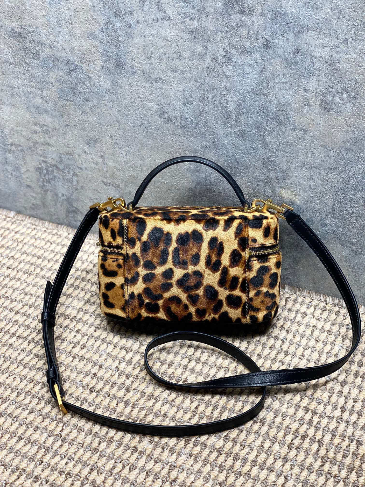 Ezyycart Bags - Best High-End Brands in One Place - AFFORDABLE LUXURY BAGS - 15488