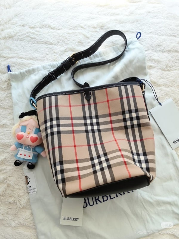 Ezyycart Bags - DESIGNER BAGS FOR WOMEN - AFFORDABLE LUXURY BAGS - 17435
