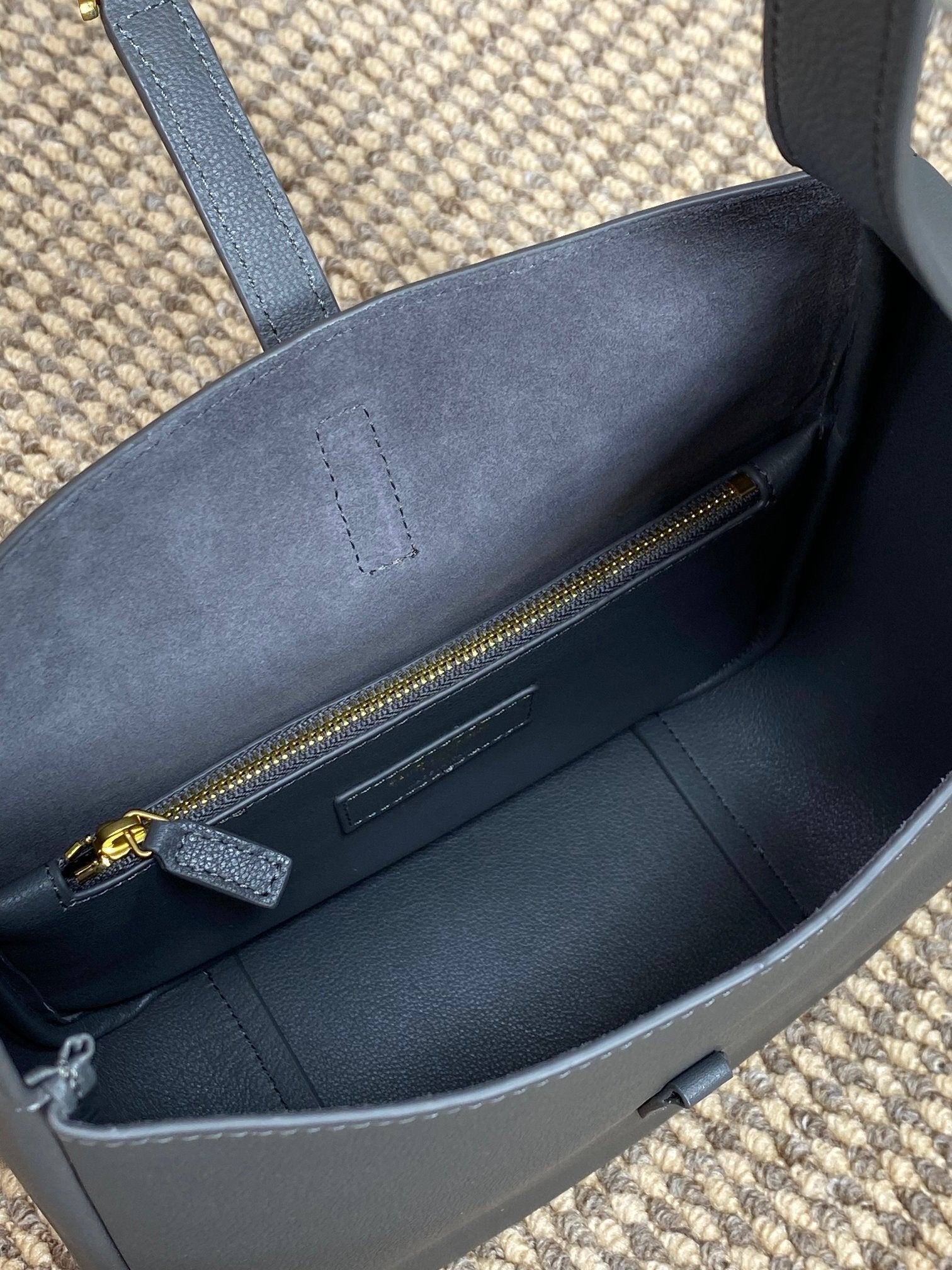 Ezyycart Bags - Best High-End Brands in One Place - AFFORDABLE LUXURY BAGS - 5913